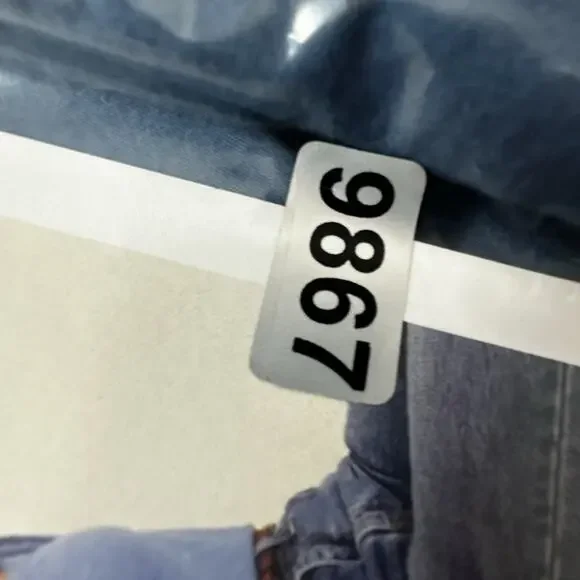 Nation LTD Top Womens Medium Carolina Blue‎ Dale Renaissance Puff Sleeve NWT - Picture 10 of 10